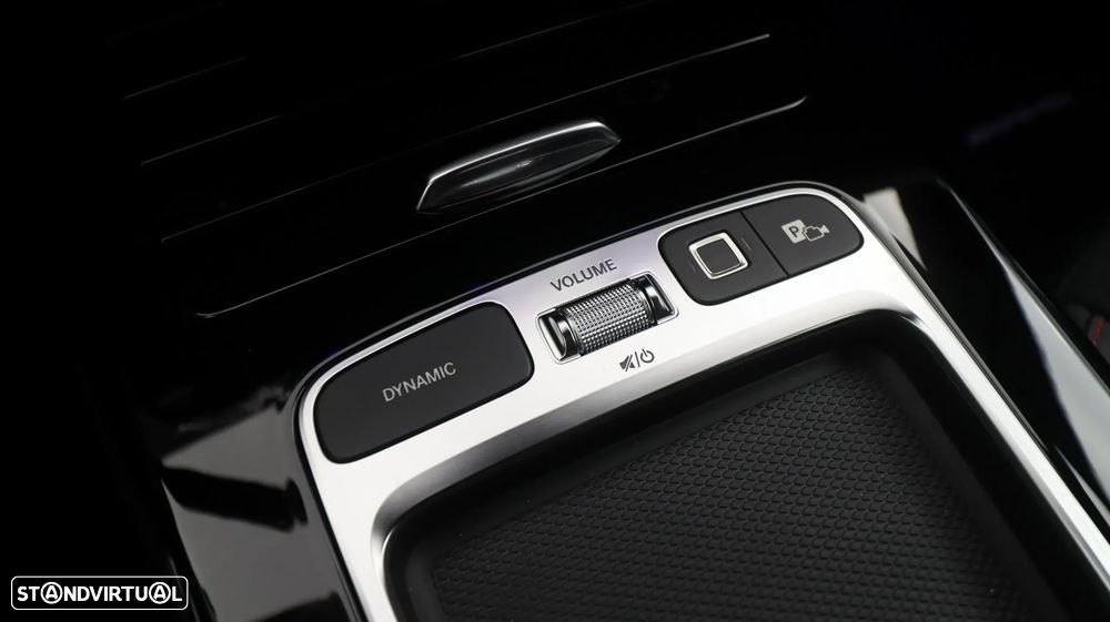 Mercedes-Benz A 180 Limousine d AMG Line Aut. - 23