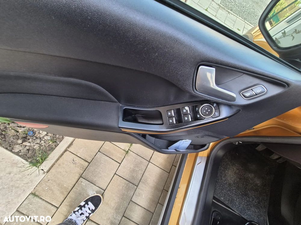 Ford Fiesta 1.0 EcoBoost Active I - 12