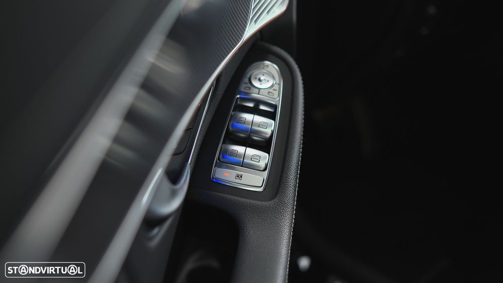 Mercedes-Benz EQC 400 4Matic AMG Line Electric Art - 33