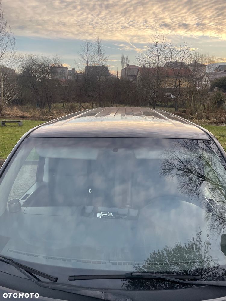 Volkswagen VW T5 2.5 131 KM long webasto klima hak 3 miejsca volkswagen transporter - 3