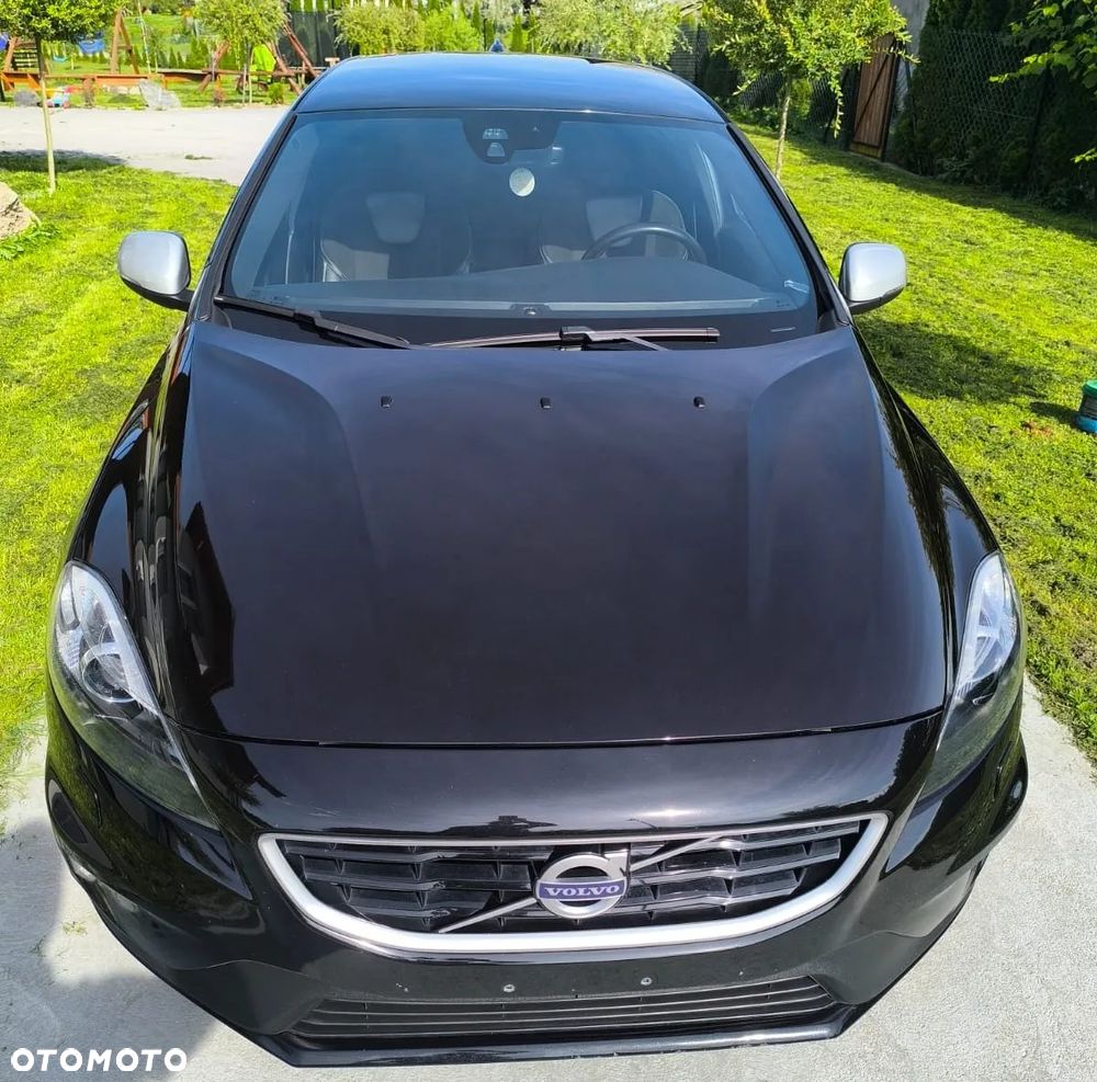 Volvo V40 D2 Drive-E R-Design Momentum - 12