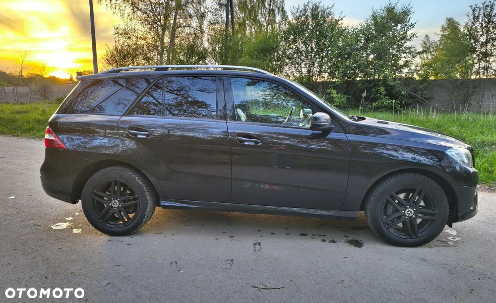 Mercedes-Benz ML 350 BlueTEC 4-Matic - 9
