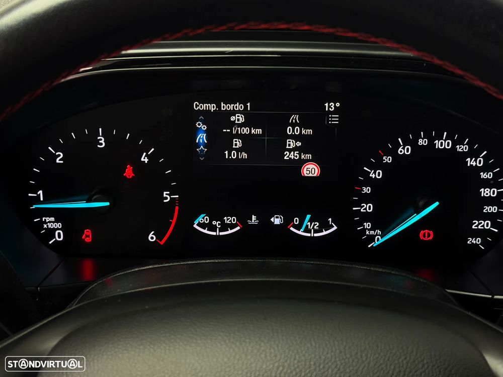 Ford Focus SW 1.5 TDCi EcoBlue ST-Line - 14