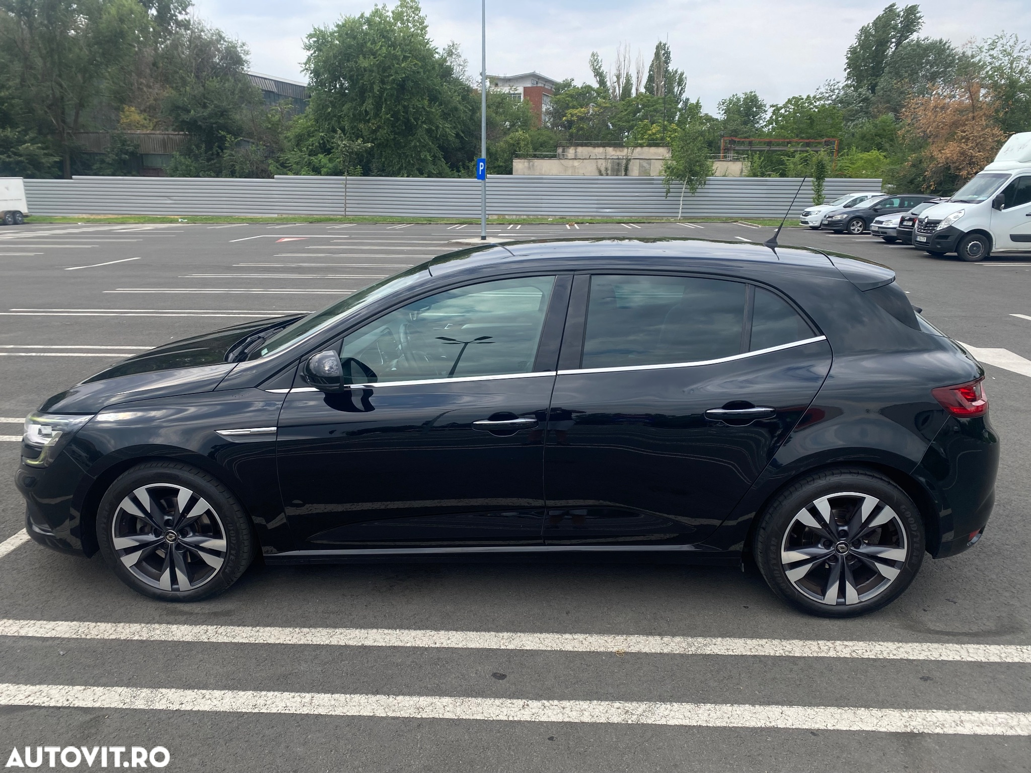 Renault Megane BLUE dCi EDC Intens - 8