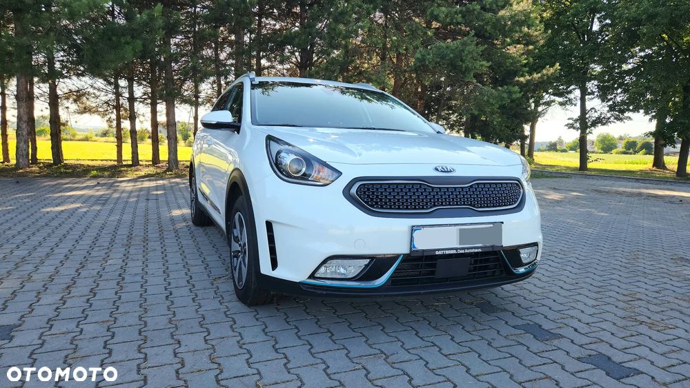 Kia Niro 1.6 GDI Plug-in Hybrid L - 2