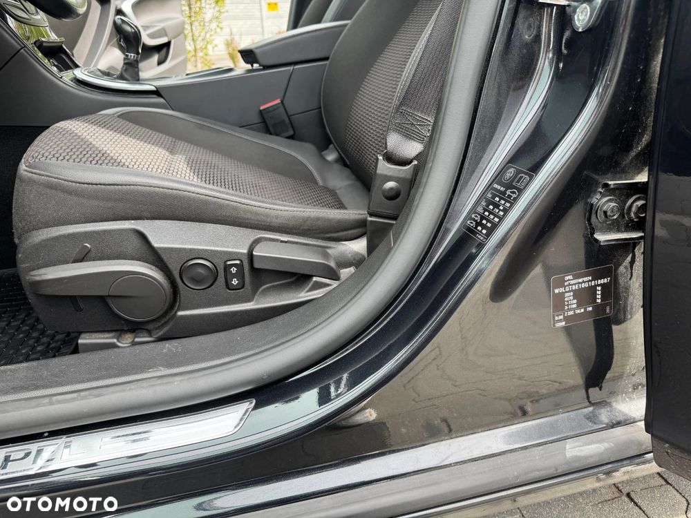 Opel Insignia CT 2.0 CDTI S&S - 19