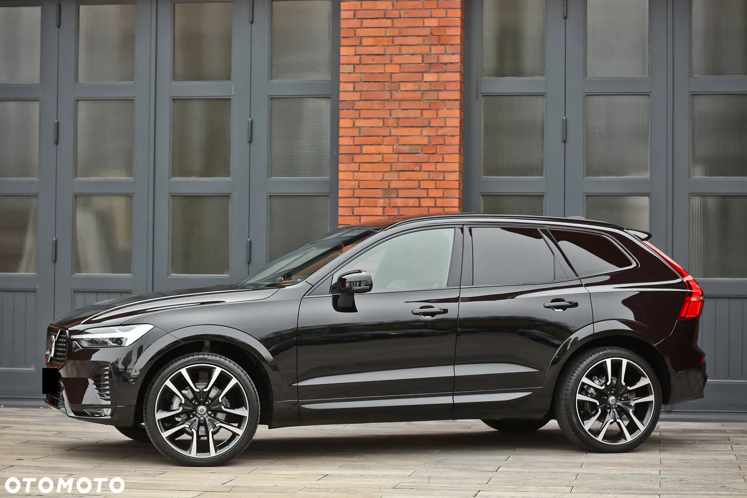 Volvo XC 60 B5 B AWD Geartronic RDesign - 9