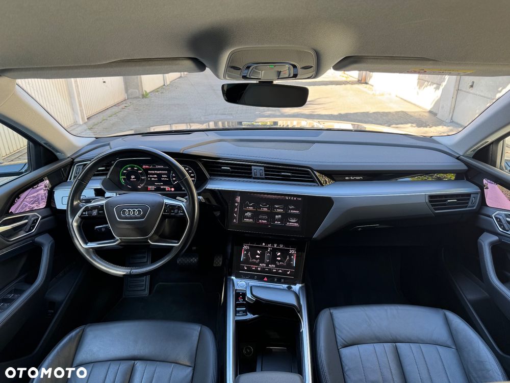Audi e-tron 55 Quattro Advanced - 10