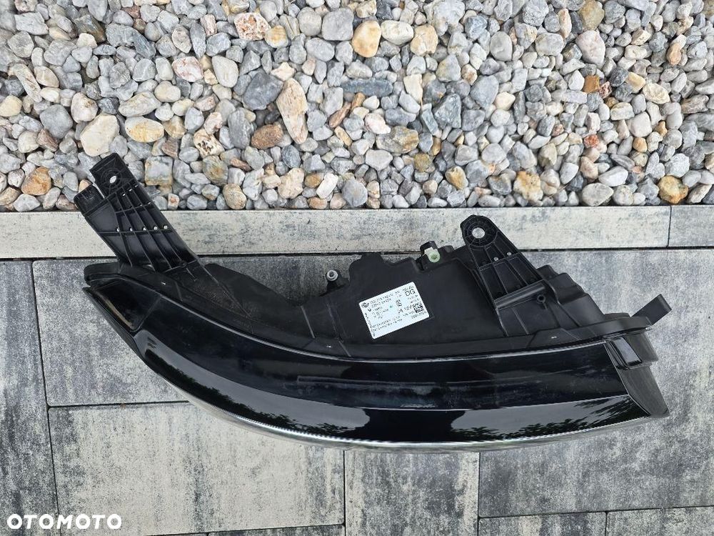 RENAULT MEGANE E-TECH 5 V Lampa prawa Kompletna Full Led 260102443R Chrom - 6