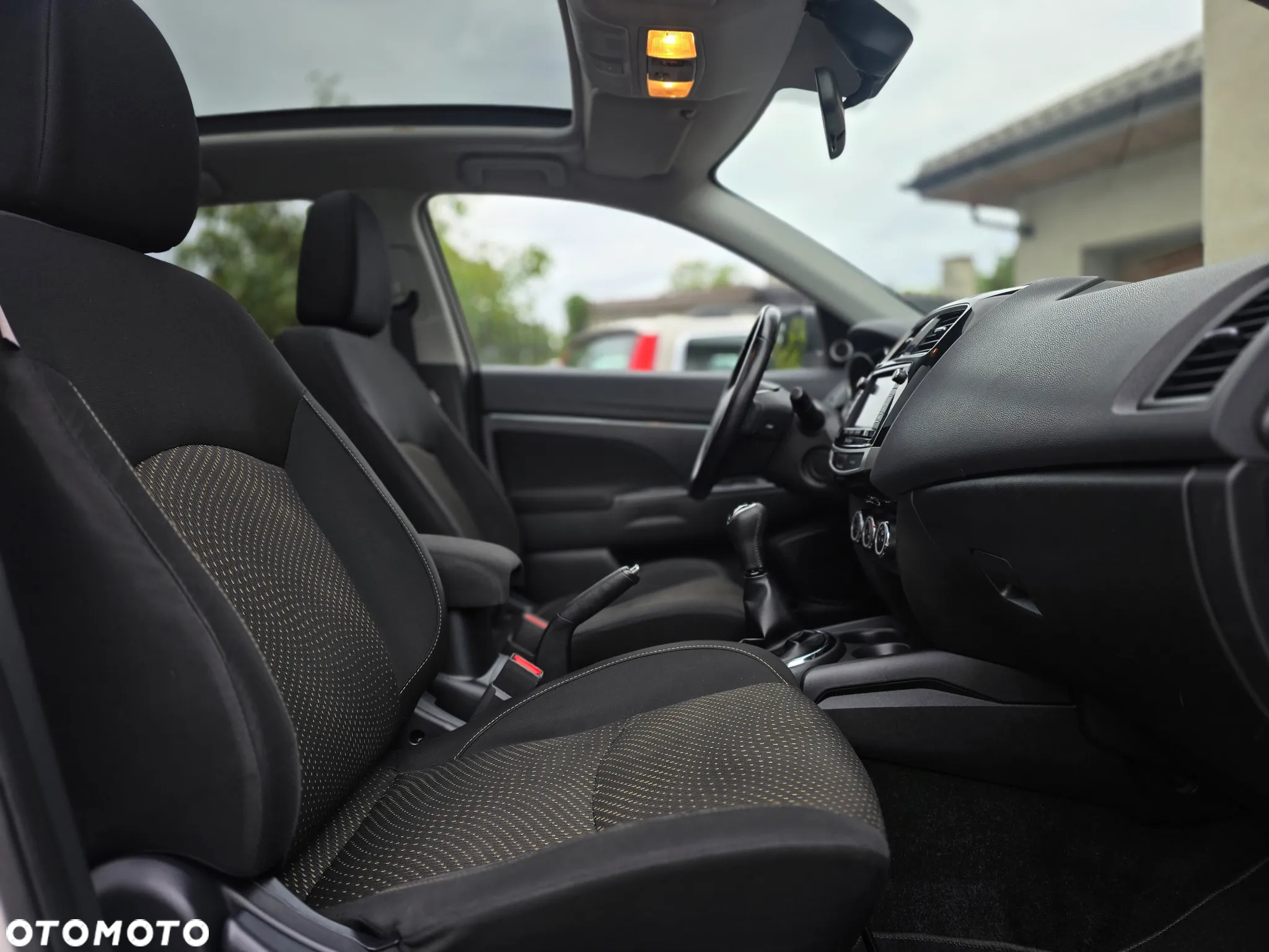 Mitsubishi ASX - 20