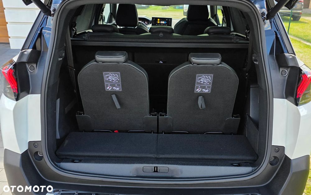 Peugeot 5008 PureTech 180 EAT8 Stop & Start GT - 32