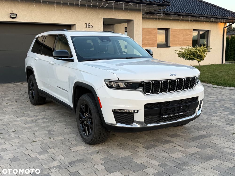 Jeep Grand Cherokee - 17