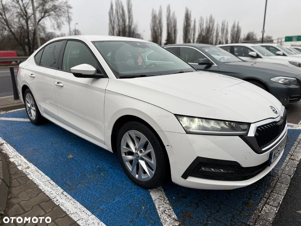 Skoda Octavia 1.5 TSI ACT Ambition - 5