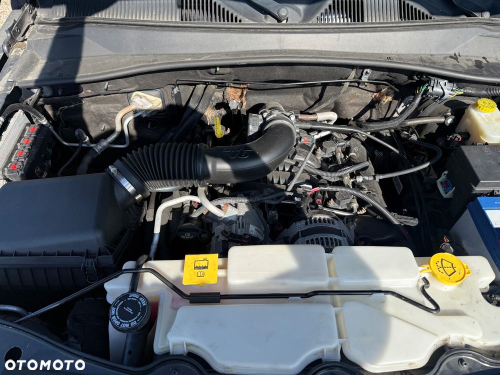 Jeep Cherokee 3.7 Limited - 31