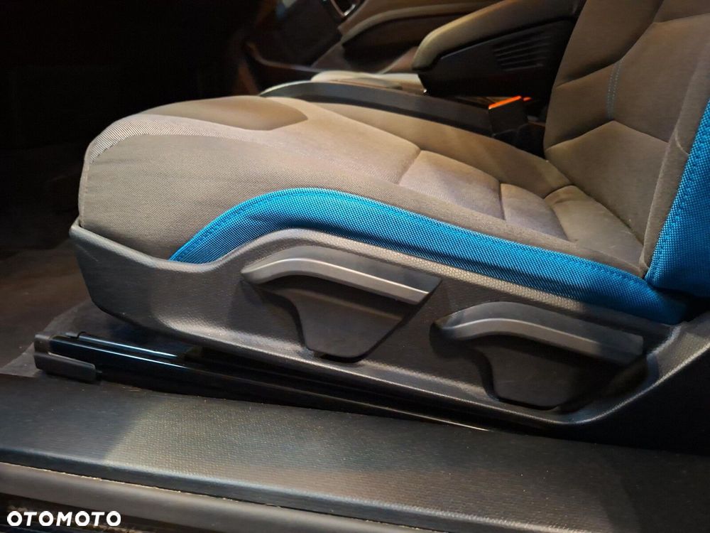 BMW i3 - 13
