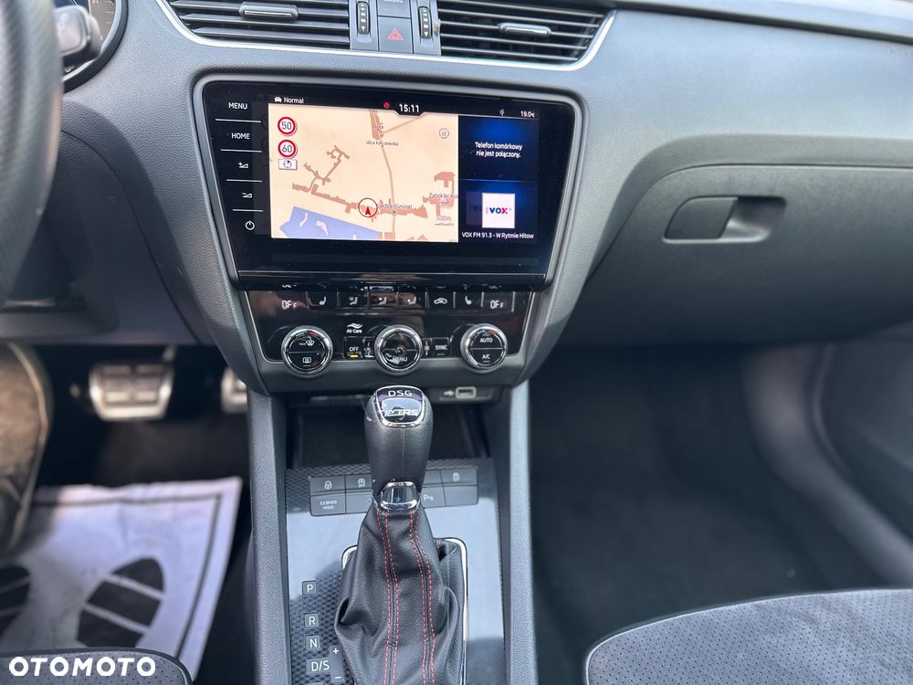 Skoda Octavia 2.0 TDI DSG 4x4 RS - 33