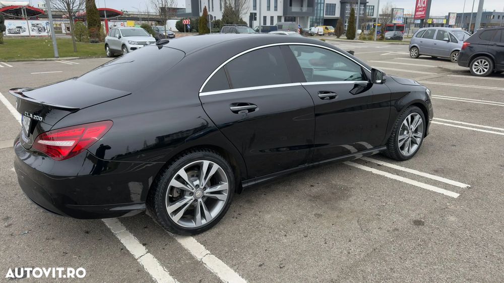Mercedes-Benz CLA - 11
