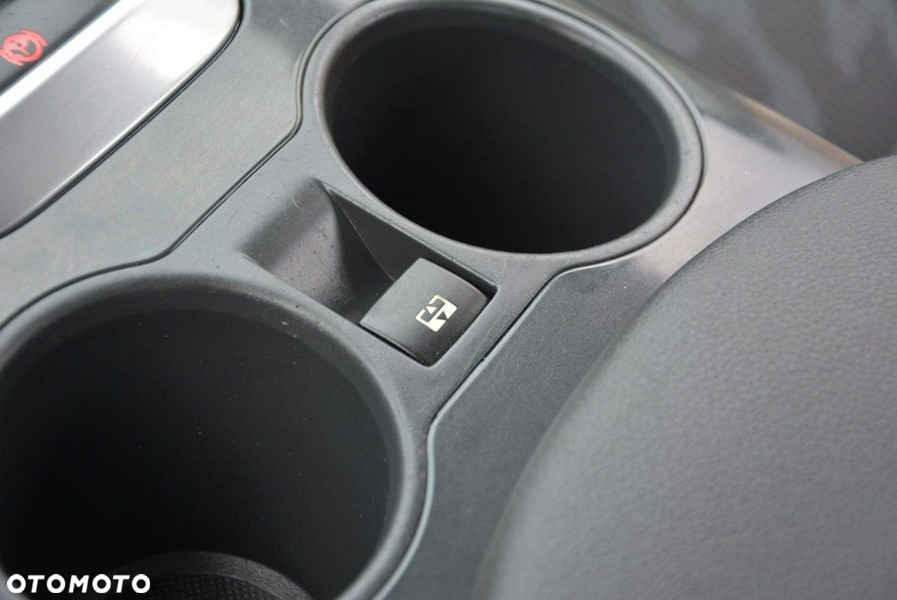 Peugeot 3008 2.0 HDi Allure - 29