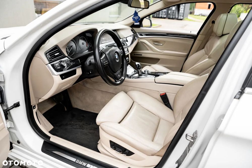BMW Seria 5 - 13