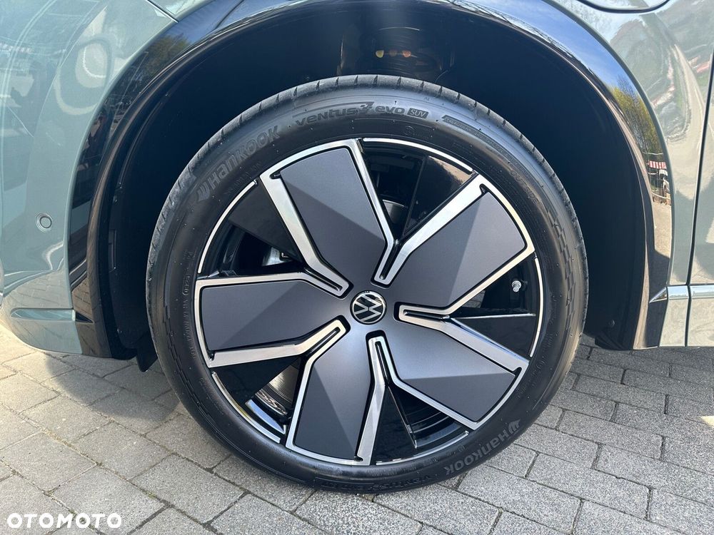 Volkswagen Tiguan - 34