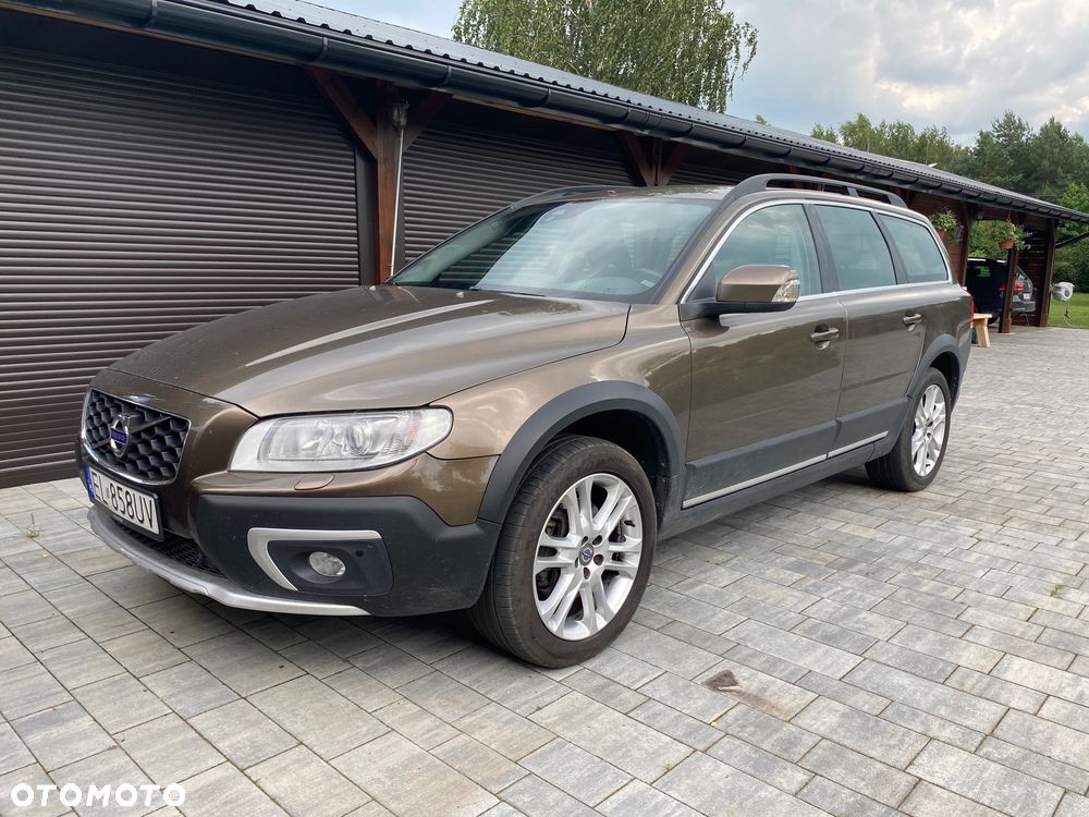 Volvo XC 70 D5 AWD Summum - 1