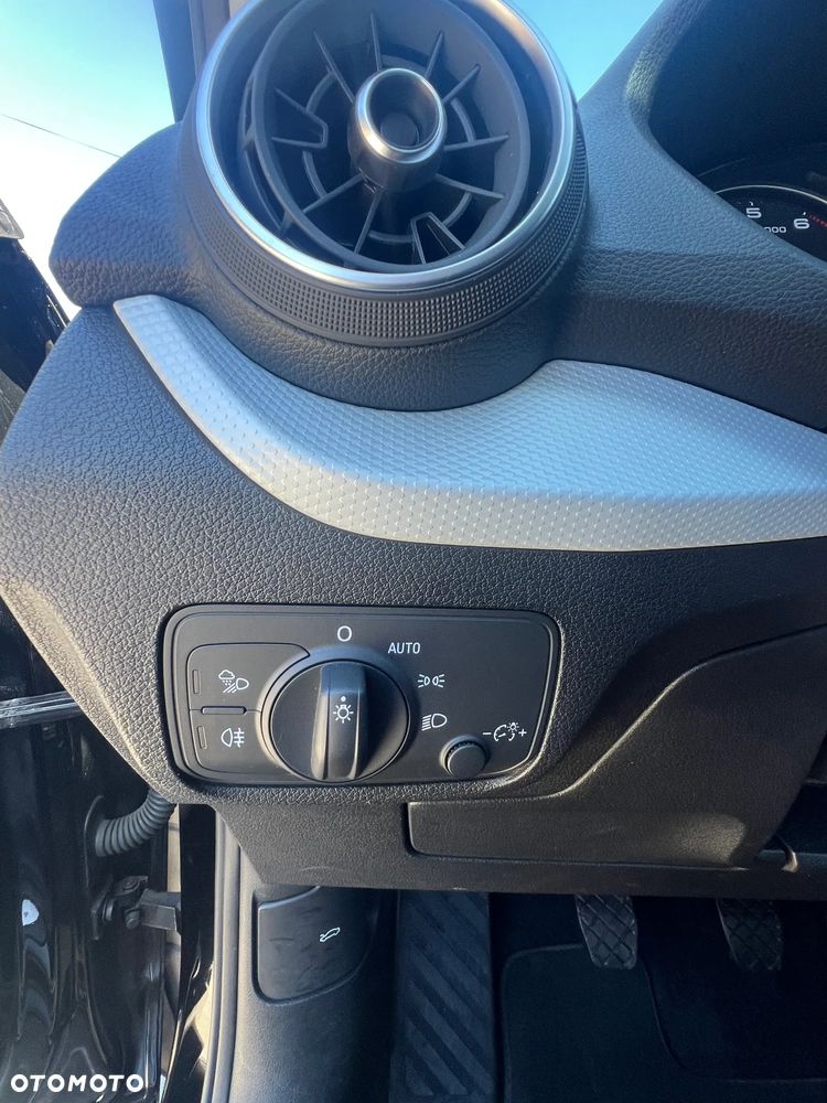 Audi Q2 30 TFSI design - 17