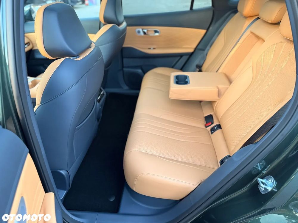 Geely Starray - 12