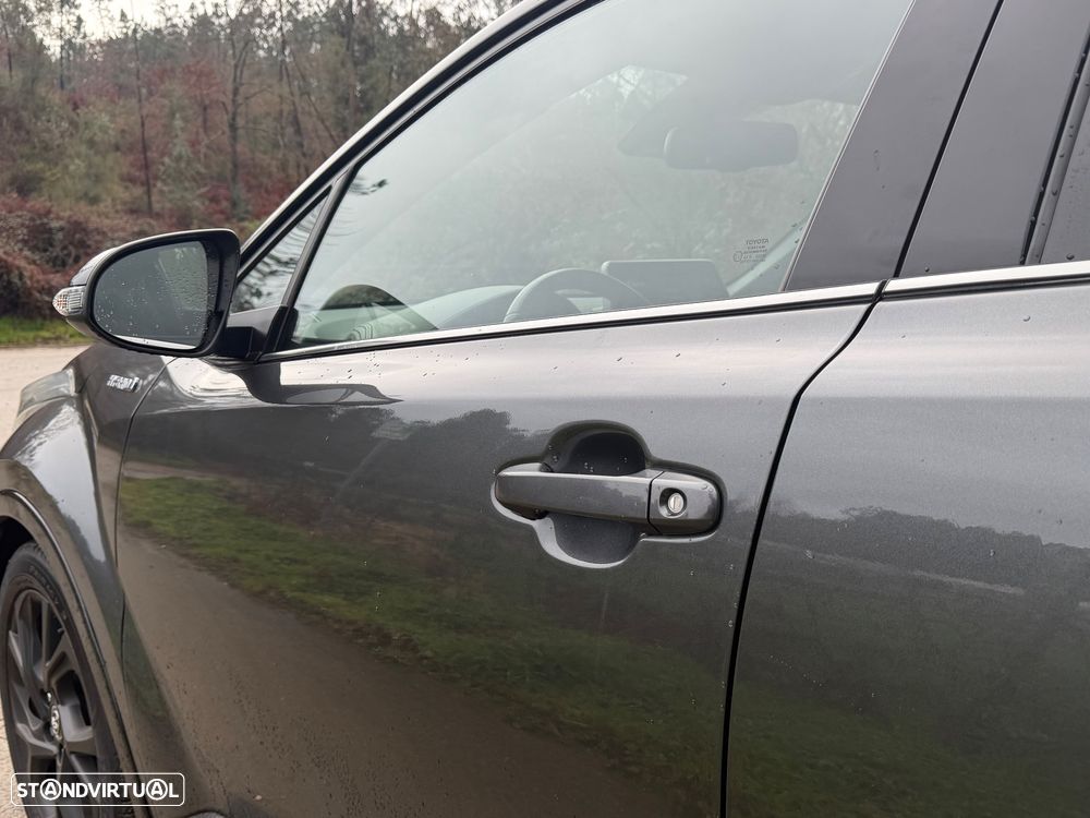 Toyota C-HR 1.8 Hybrid Square Collection - 28