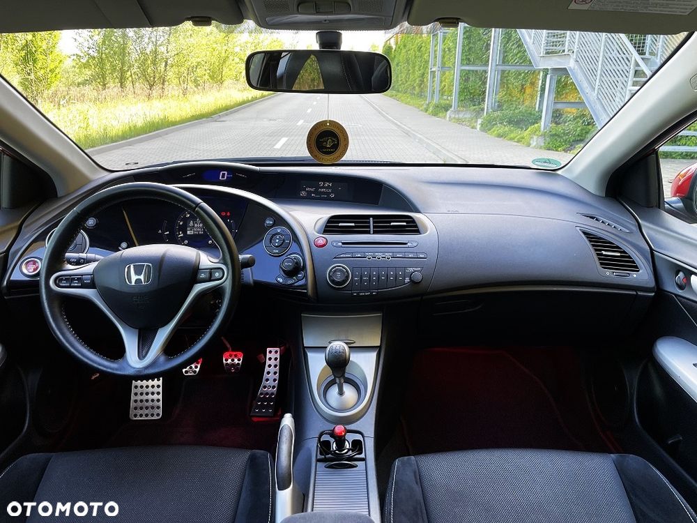 Honda Civic 1.8i-VTEC Type S - 24