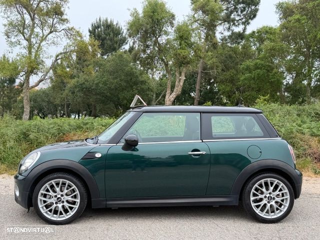 MINI 3 Portas Cooper D - 4