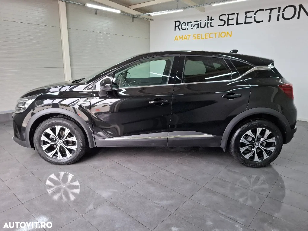 Renault Captur MHEV 140 Techno - 8