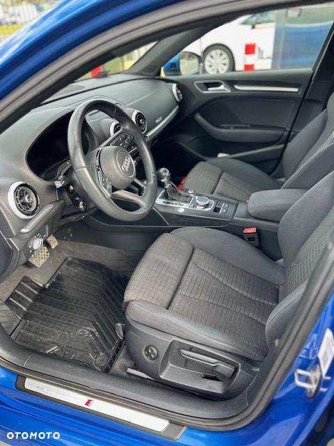 Audi A3 Limousine 1.5 TFSI Sport S tronic - 5