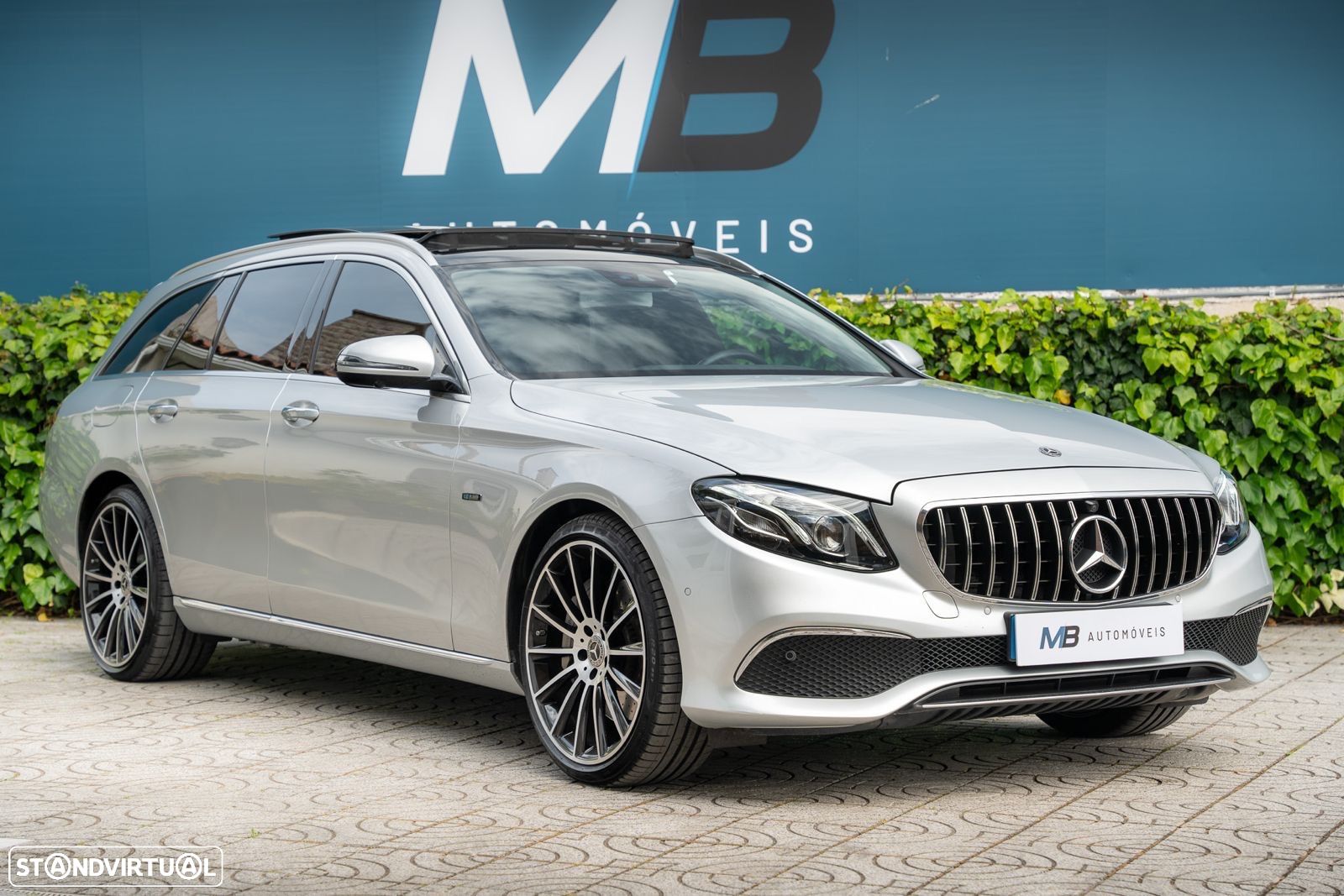 Mercedes-Benz E 300 de Avantgarde - 1