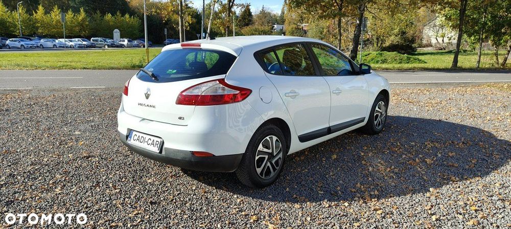 Renault Megane 1.5 dCi Energy Life EU6 - 4