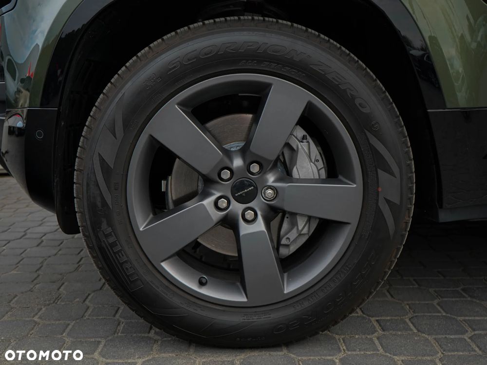 Land Rover Defender 3.0 D350 mHEV X-Dynamic SE - 8