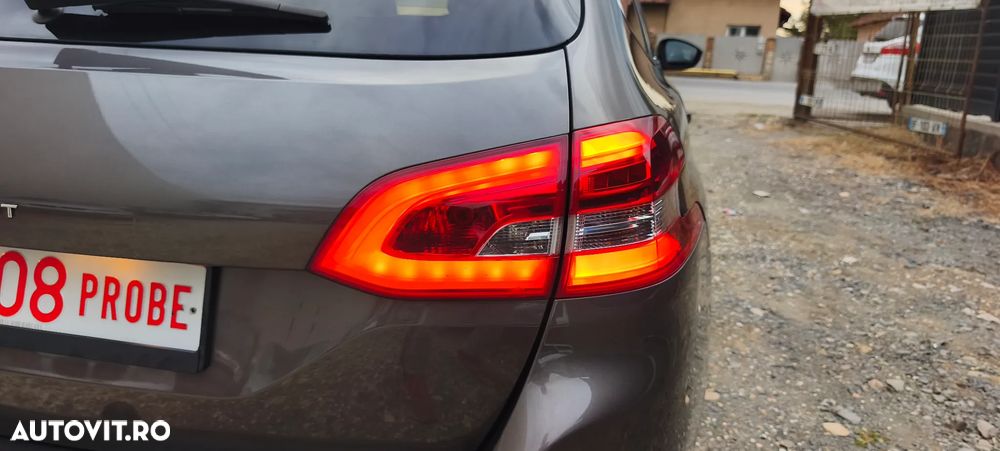 Peugeot 308 BlueHDi 120 Stop & Start Style - 31