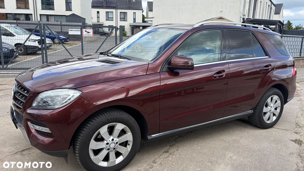 Mercedes-Benz ML 350 BlueTEC 4MATIC 7G-TRONIC - 4