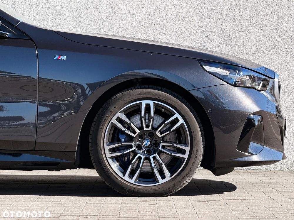 BMW Seria 5 - 13