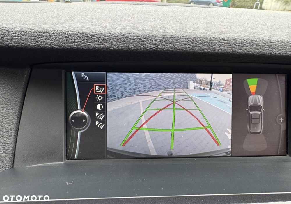 BMW X3 xDrive20i - 11