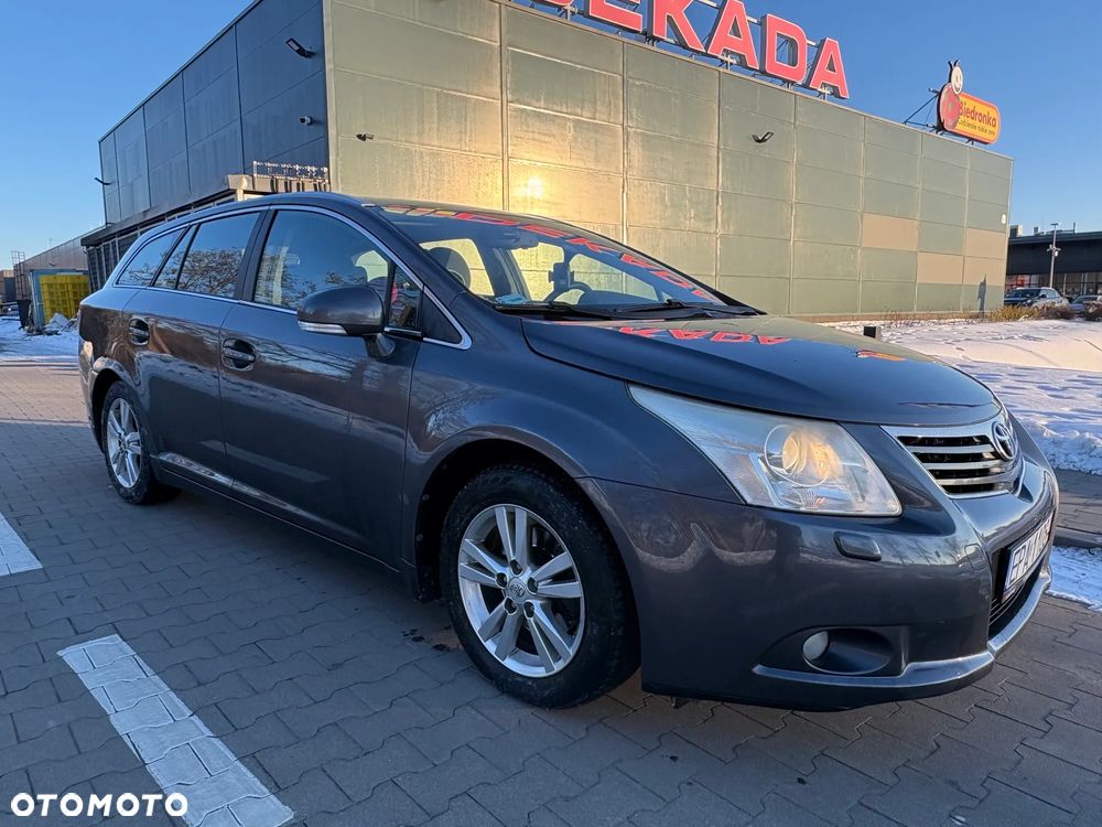 Toyota Avensis 1.8 Sol - 3