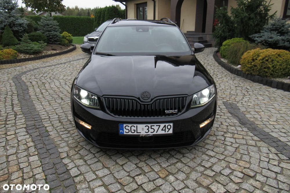 Skoda Octavia 2.0 TDI DSG RS - 14