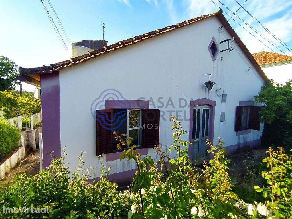 Moradia T2+1 com terreno e poço pronta para habitar em Ferreira do Zêz - Grande imagem: 2/27