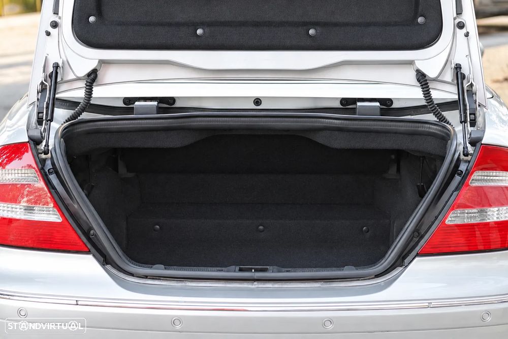 Mercedes-Benz CLK 200 Kompressor Cabrio Avantgarde Aut. - 35