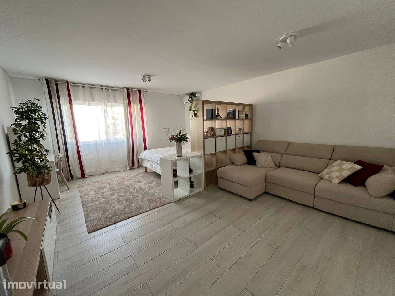 Apartamento T2  para Arrendar no Monte Estoril - Grande imagem: 2/28
