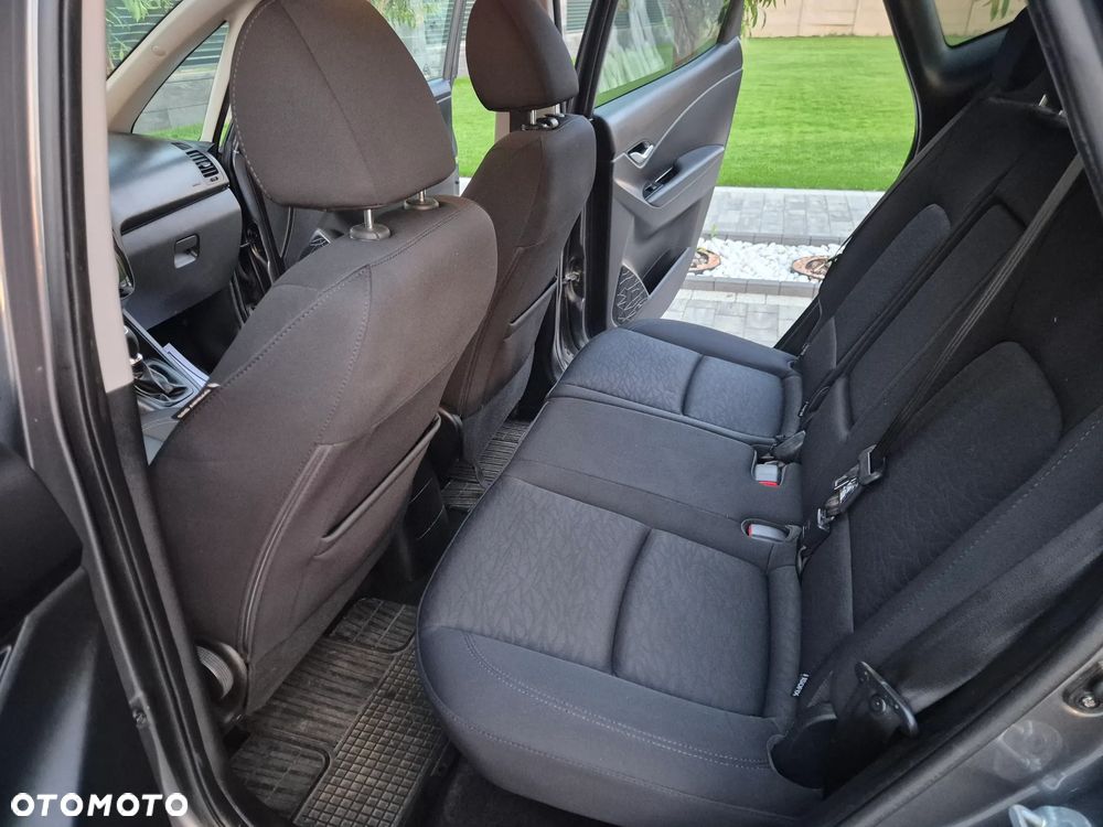 Hyundai ix20 1.6 blue Space - 6