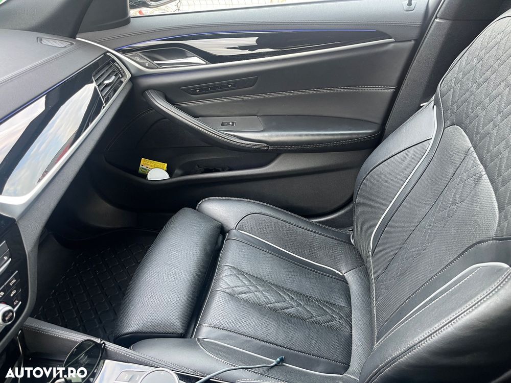 BMW Seria 5 2020 photo 3