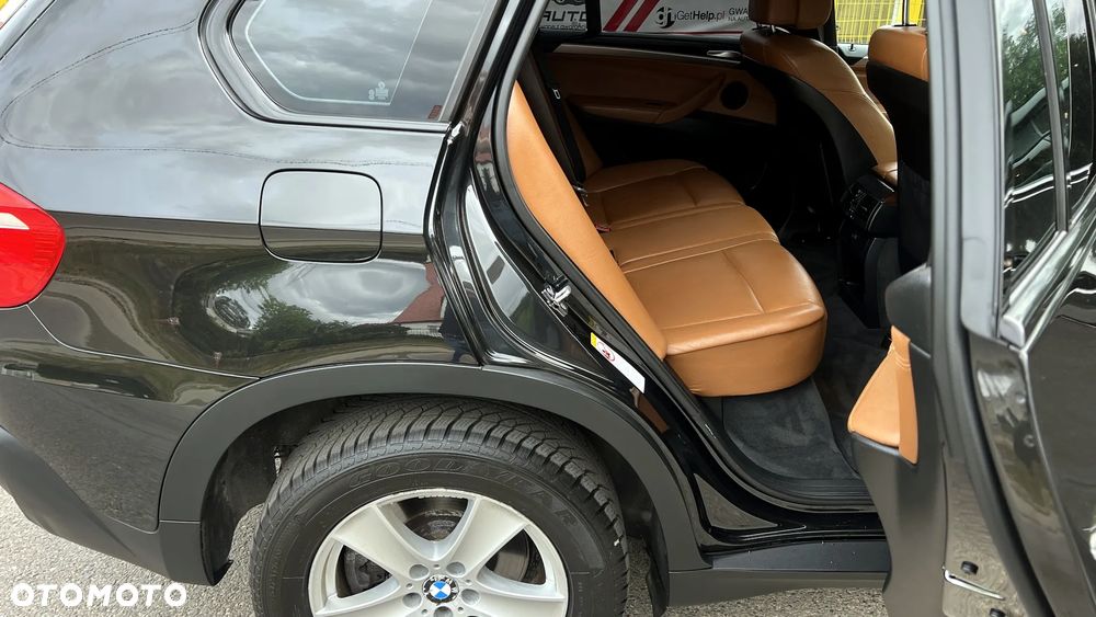 BMW X5 3.0sd xDrive - 24