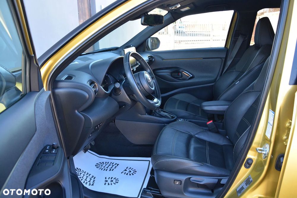 Toyota Yaris Cross - 11