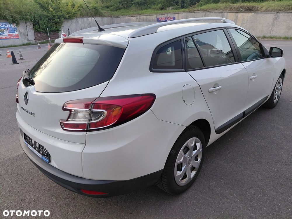Renault Megane 1.6 16V 110 LIMITED - 3