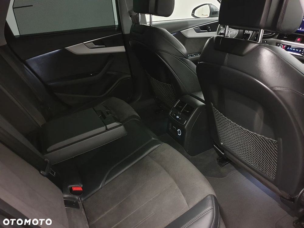 Audi A4 Avant 40 TDI Quattro S Line S tronic - 30